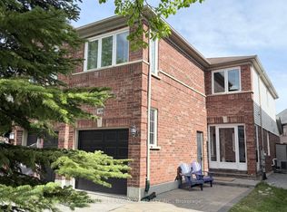 434 Heddle Cres, Newmarket, ON L3X 2J2