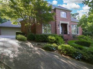 19 Champagnolle Ct, Little Rock, AR 72223