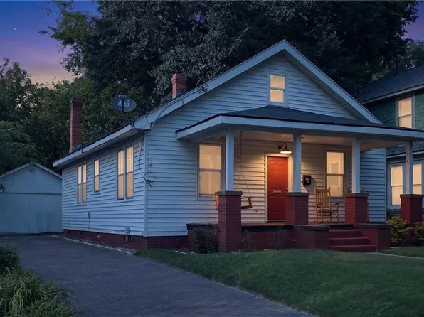216 Nansemond Ave, Suffolk, VA 23434