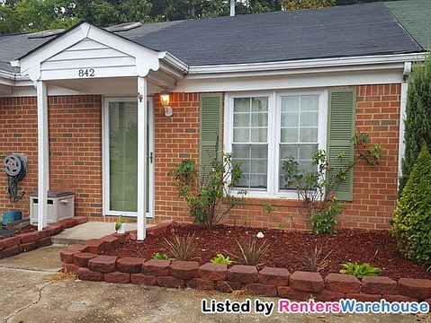 1st image of 842 Wickford Dr