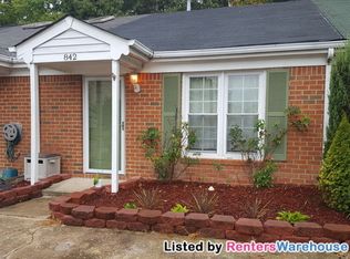 842 Wickford Dr, Chesapeake, VA 23320