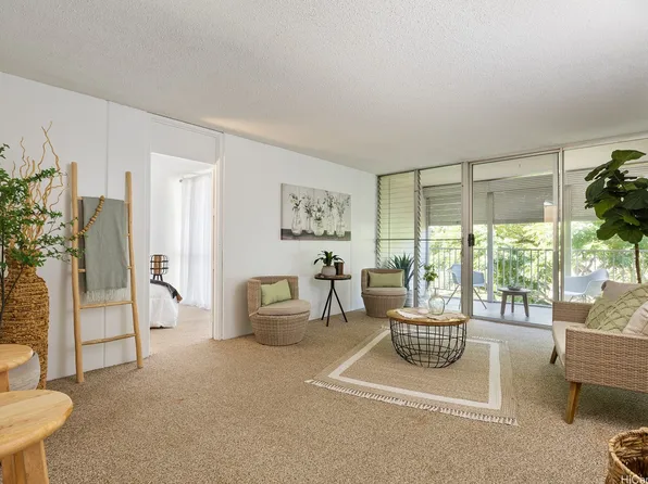 95-2031 Waikalani Pl APT D404, Mililani, HI 96789