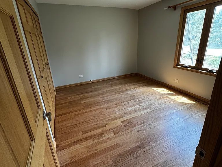 786 Greenwood Rd — Photo 20