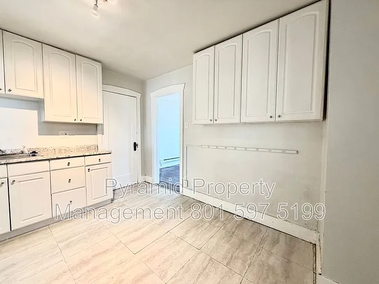 179-181 E Yale Ave — Photo 6