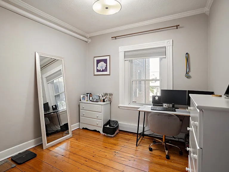 1 Bartlett St #2 — Photo 9