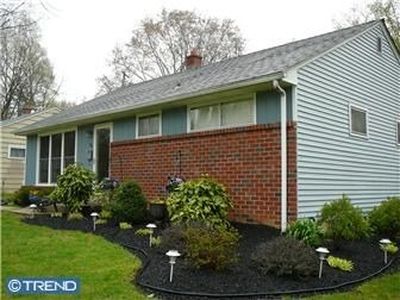 404 Meadow Ln, Oreland, PA, 19075