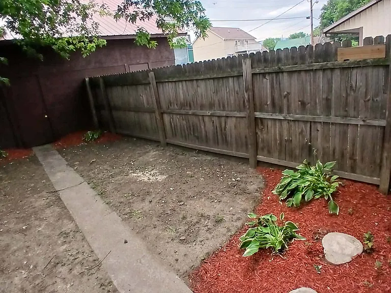 1315 Virginia Ave — Photo 15