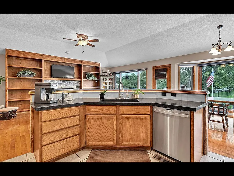 7805 W Quail Run Cir — Photo 17
