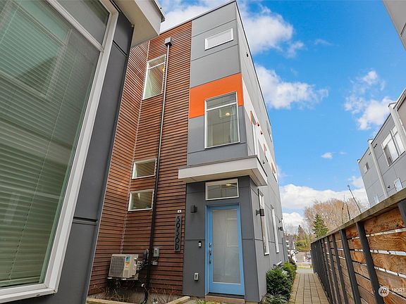 4th image of 5956 36th Avenue S #D