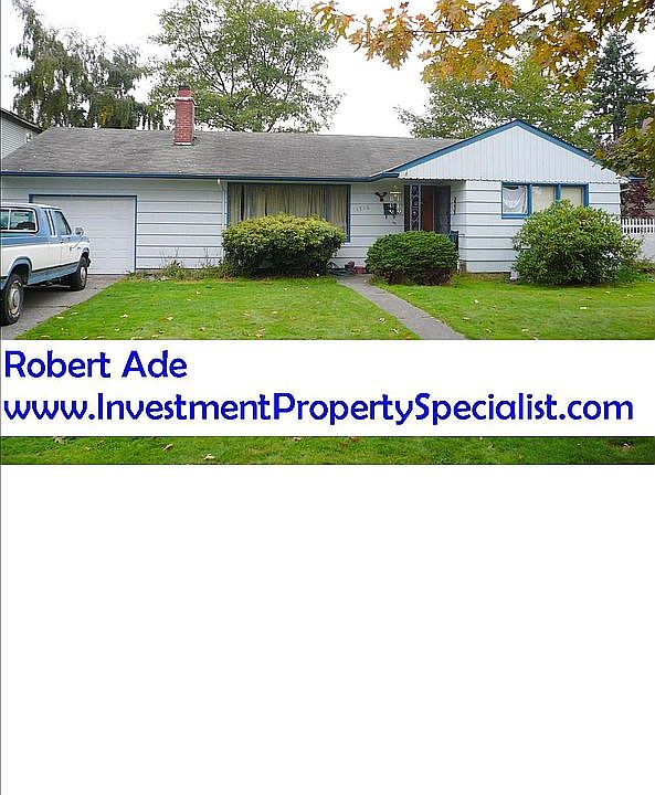 Front House 3 bed,1bath,garage
