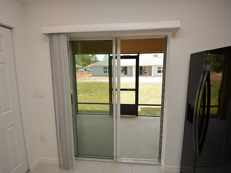 33 Rosecroft Ln #B — Photo 15
