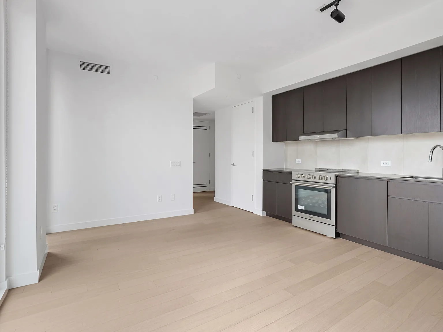 310 Livingston Street — Photo 2