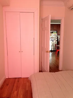 Rented by Skyline Realty LLC II | media 7