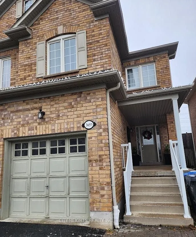 3 bed, $3,600 — Photo 2