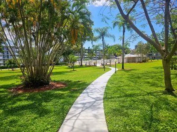 4650 Washington Street #504, Hollywood, FL 33021