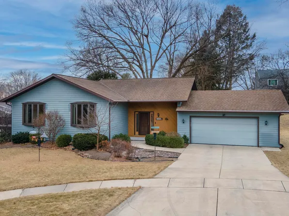 3804 Bunker Hl, Middleton, WI 53562