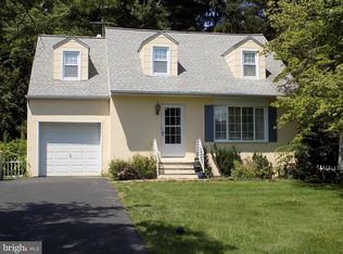 1530 Yardley Newtown Rd, Morrisville, PA 19067