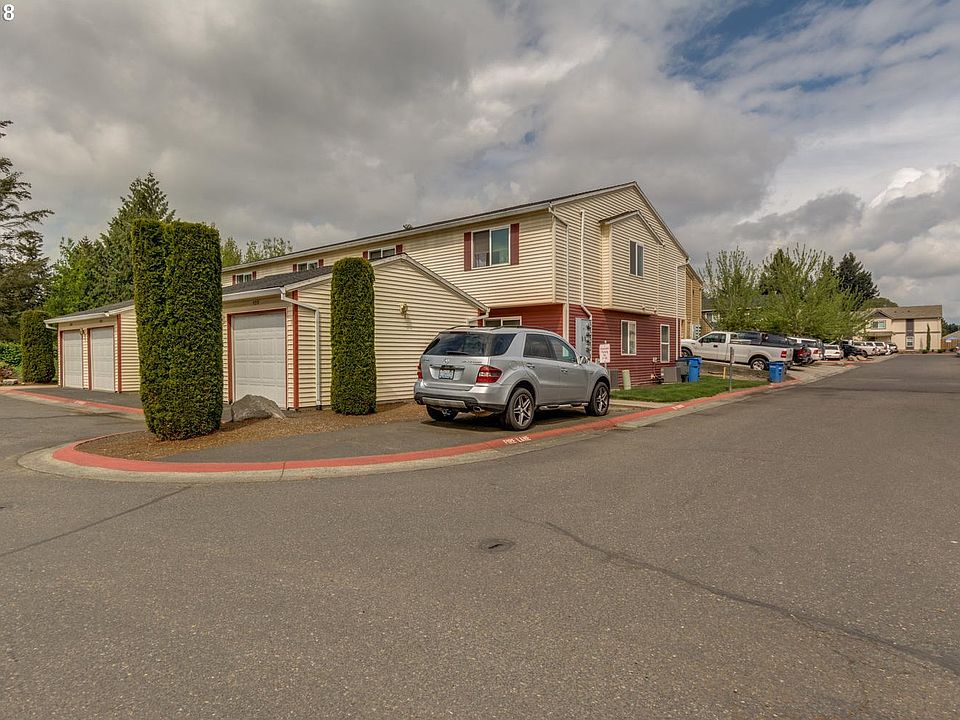 1st image of 4000 NE 109th Ave Unit 123