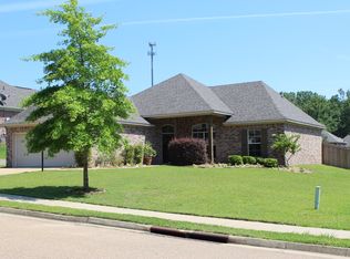 118 Baileys Ridge Cir, Clinton, MS 39056