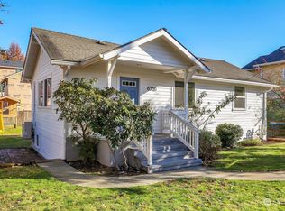 8318 28th Ave NW, Seattle, WA 98117