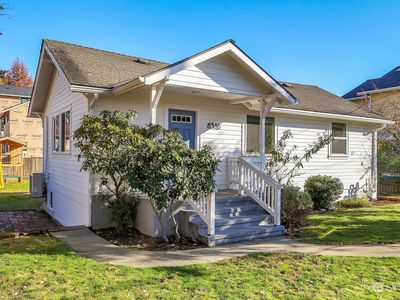 8318 28th Avenue NW, Seattle, WA, 98117