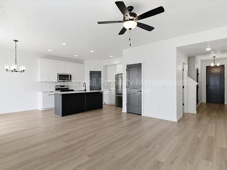 3668 S 4525 W — Photo 4