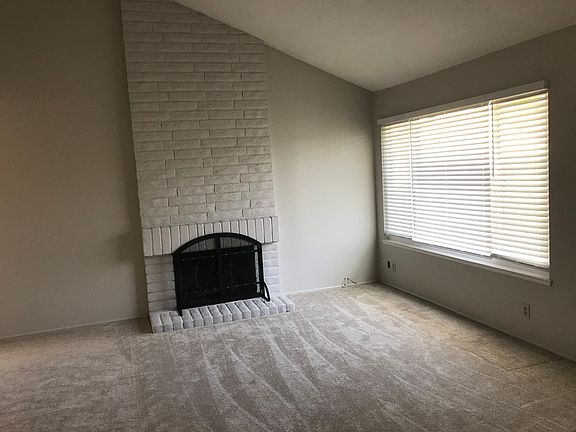 3rd image of 8129 Peachtree Ave