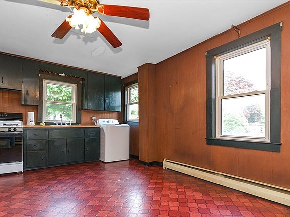 5th image of 43 Atherton St