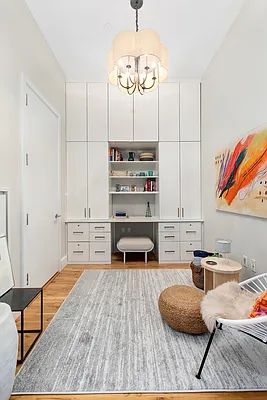 Sold by Compass | media 16