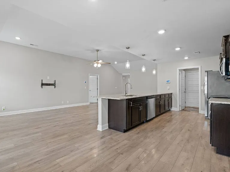 219 Clark Rd — Photo 10