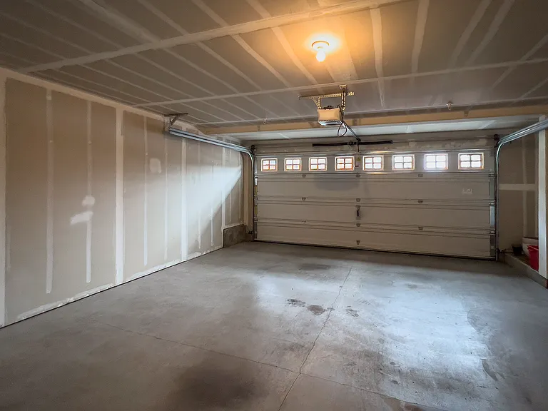 730 NW 118th Ave #101 — Photo 23