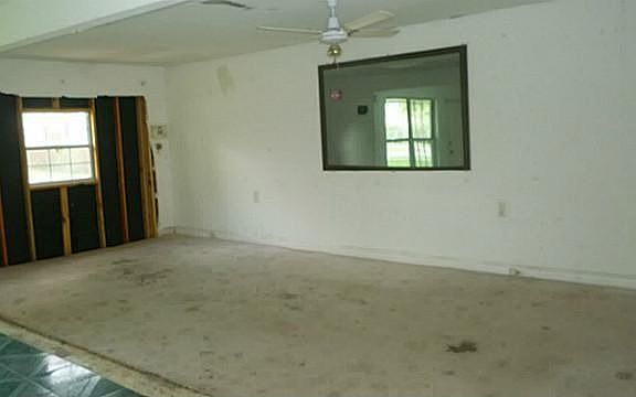 3rd image of 3607 Susan Dr