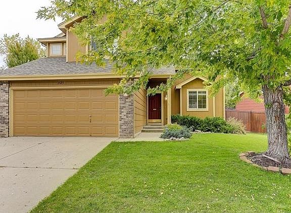 2nd image of 3323 Blue Grass Cir