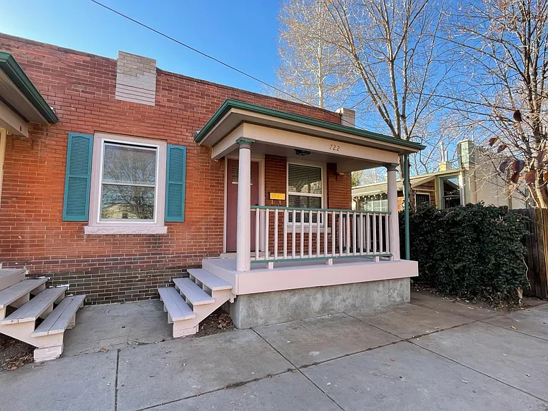 722 E Florida Ave — Photo 1