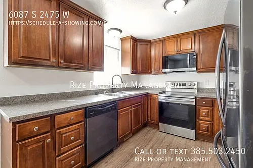 6087 S 2475 W Photo 1
