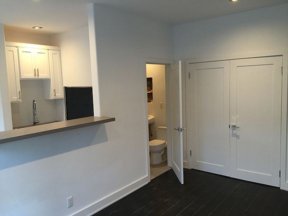 2nd image of 607 N Spaulding Ave APT 14
