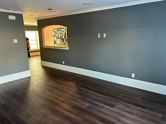 4th image of 7615 Riverbrook Dr