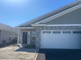 552 Fuller Ln, Belvidere, IL 61008
