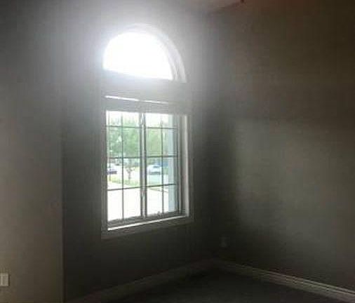 2nd image of 634 Georgetown Ct #B