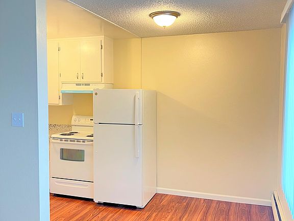 3rd image of 1280 15th Ave #310