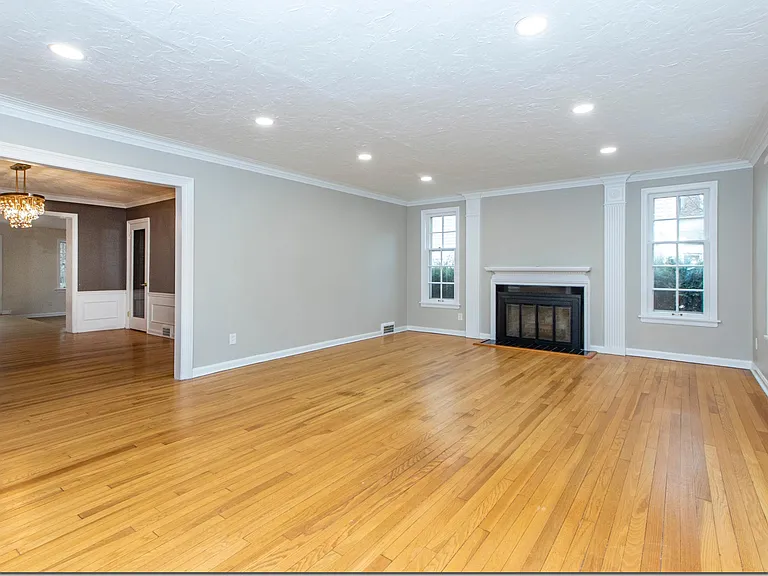 2685 Rocklyn Rd — Photo 3