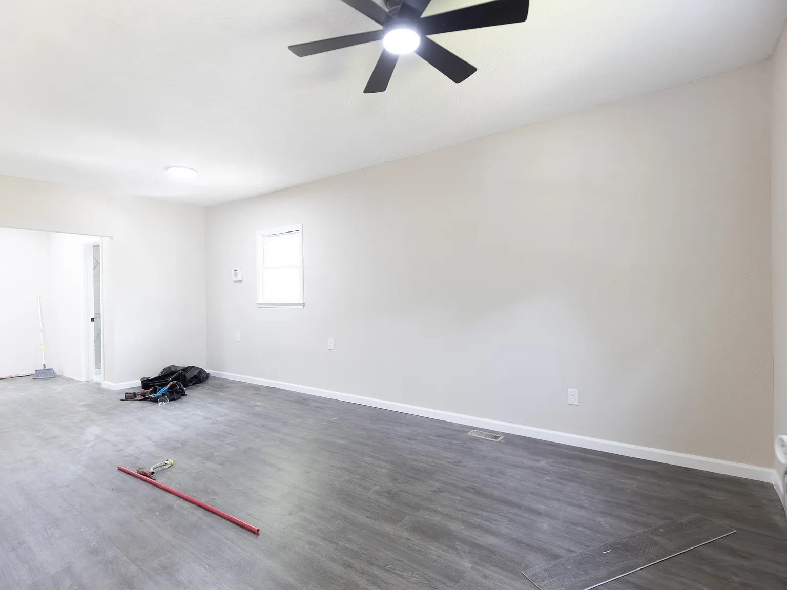 3 bed, 1106 sqft, $1,350 — Photo 4