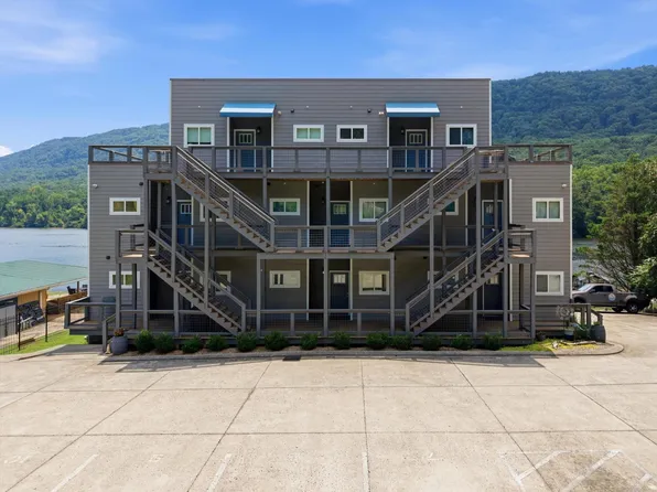21808 River Canyon Rd, Chattanooga, TN 37405