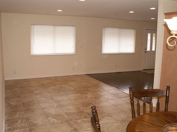 2nd image of 3450 W 7th St