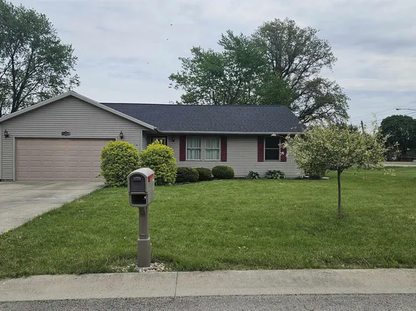 15 Memory Ln, Bluffton, IN 46714