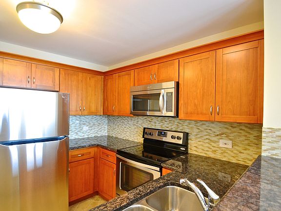 2nd image of 345 N Lasalle Blvd #1902