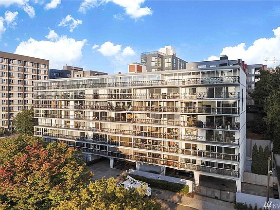 2nd image of 1740 Melrose Ave Unit 602