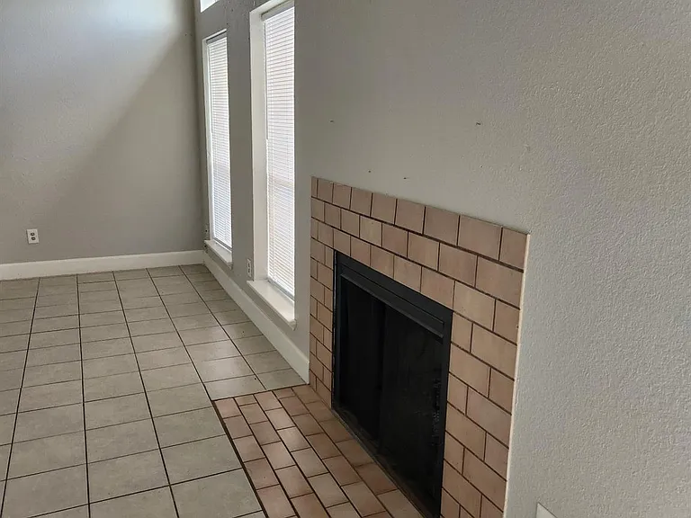 3002 Gilmar Dr — Photo 3
