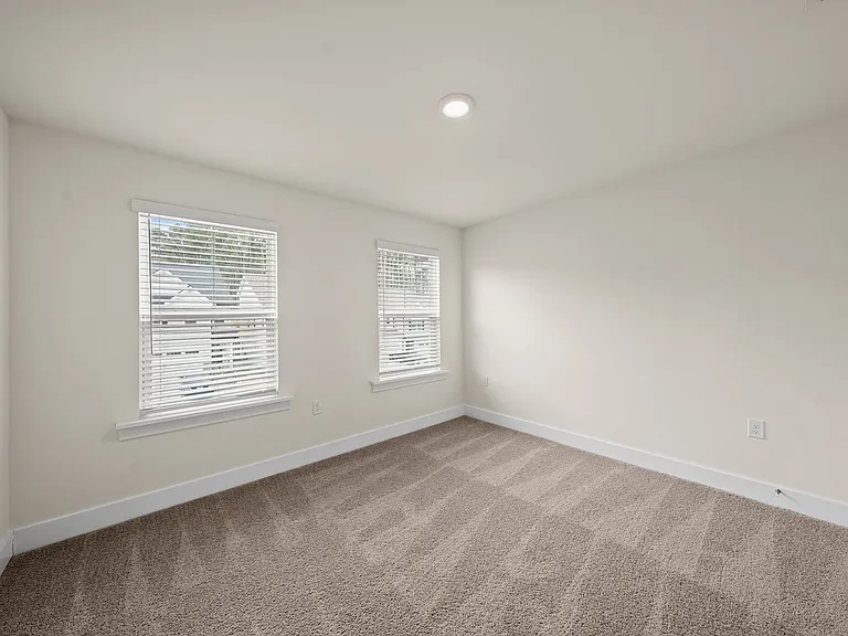 463 Autumn Rain St — Photo 35