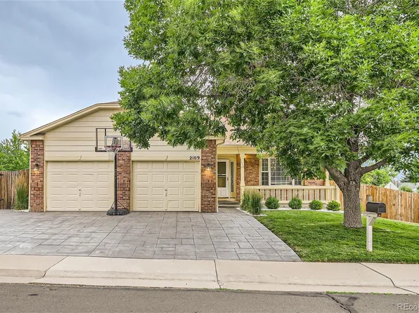 2109 S Uravan Street, Aurora, CO 80013